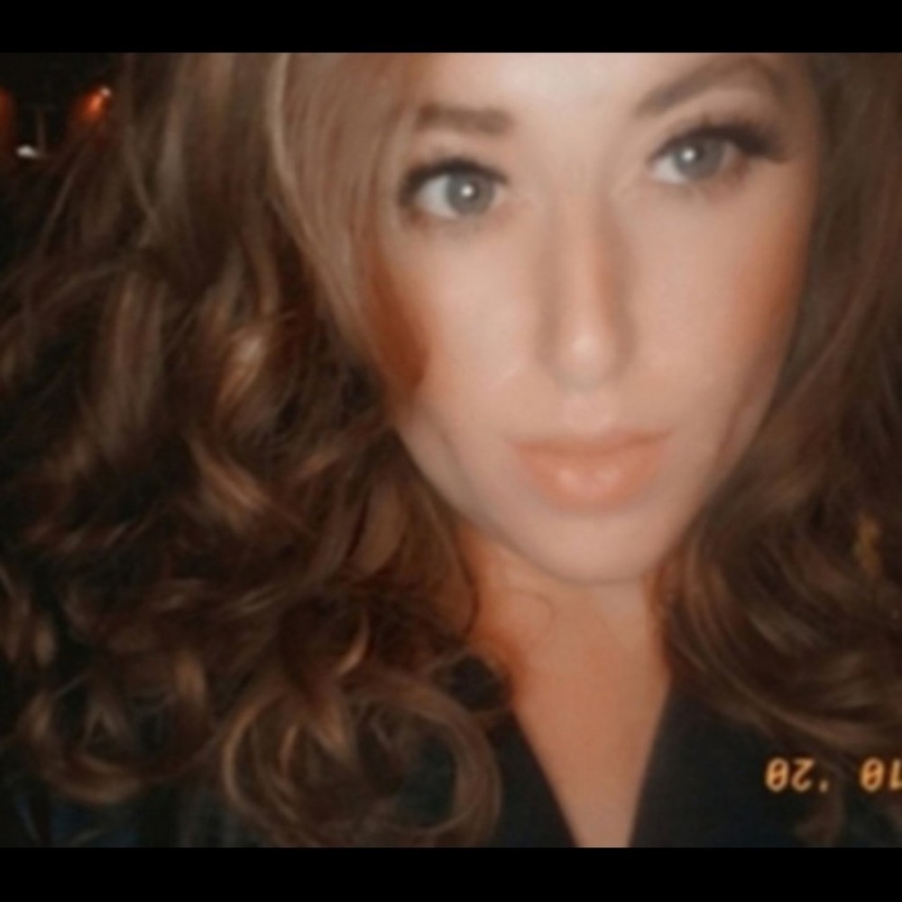 Meet your Posher, Alexa